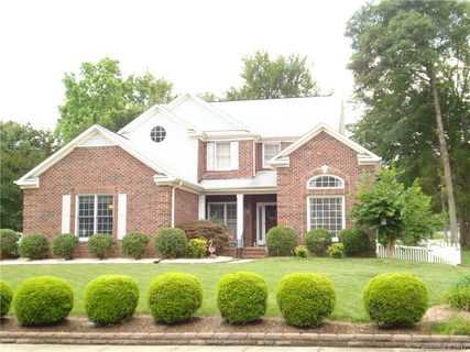 1731 Nw Moreland Wood Trail