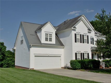 Previously sold for $284,500