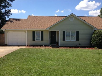 3106 Deer Track Lane
