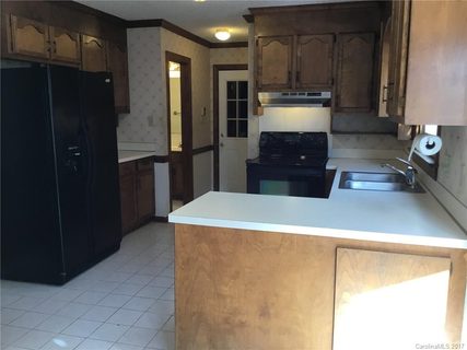 2410 Wildburne Court 28