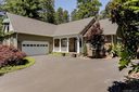 178 Classic Oaks Circle sold home in Hendersonville, SC