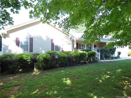 5181 Albrook Drive sold home in Forest Pines, Davidson, NC