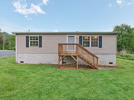 54 Edwards Street sold home in Brightsville, Waynesville, NC