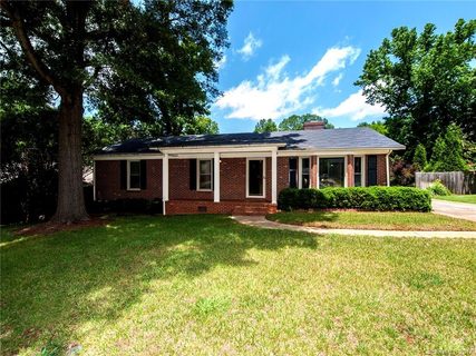 1838 Townes Court