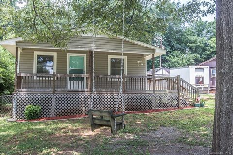 5401 Pine Cape Drive