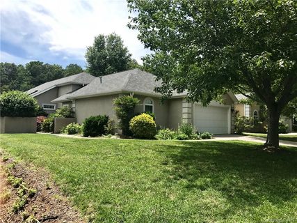 44 Stonebridge Drive