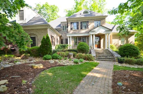 1102 Bonito Court