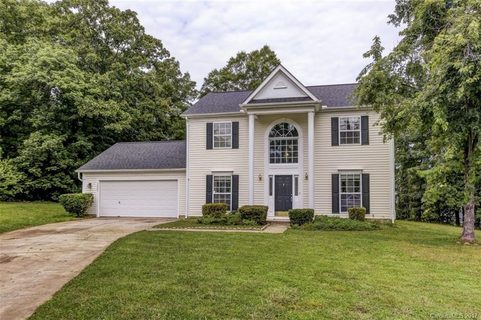 1905 Safflower Circle