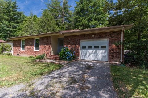 31 Ferenvilla Drive sold home in Feren Villa, Hendersonville, NC