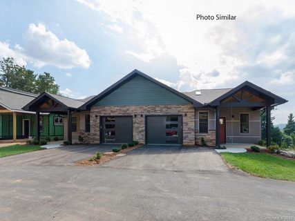 207 Josephine Lane 1J