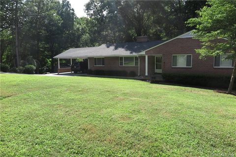 1665 Westbrook Circle