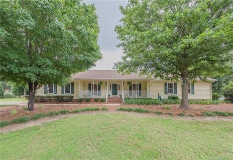3122 Stoneybrook Drive 16 sold home in Carowood, Fort Mill, SC