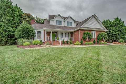 119 Oak Point Drive