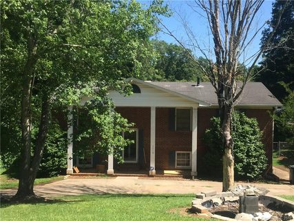 3310 Tamworth Lane
