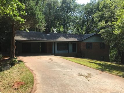 165 Fairmont Street sold home in Ellington Heights, Spindale, NC