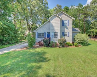 7835 Katherine Drive sold home in Lake Haven, Denver, NC