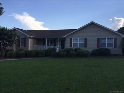 201 Royal Avenue