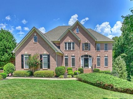 120 Parkside Lane