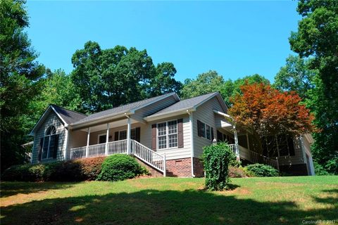629 Oregon Trail 8 sold home in Gallagher Trails, Lincolnton, NC