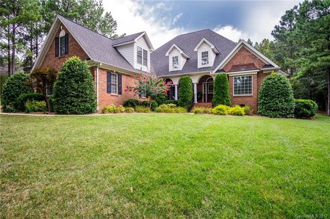 2808 Windswept Cove sold home in Windswept Cove, York, SC
