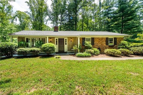 935 Toxaway Drive
