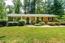 935 Toxaway Drive sold home in Hendersonville, SC