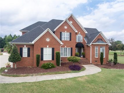 100 Silver Leaf Circle sold home in Silver Lakes, Rock Hill, SC
