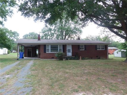 807 Dick Street