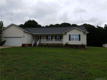 2490 Mintew Circle