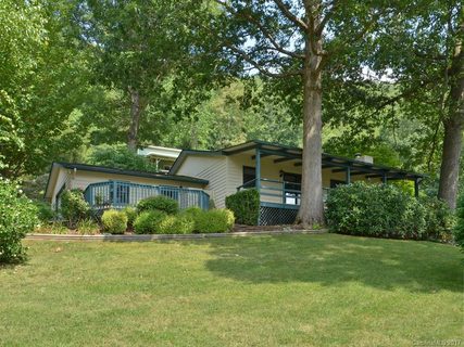 124 Hillside Drive