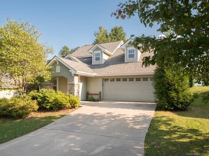 21 Sunview Circle sold home in Baldwin Cove, Arden, NC