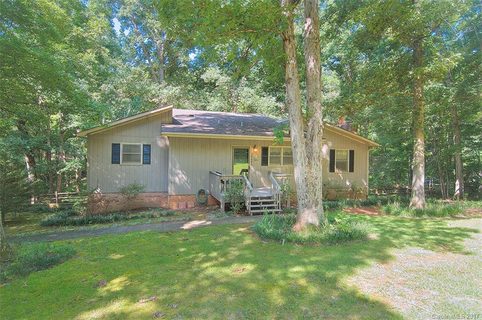 10401 Meadow Hollow Drive 9