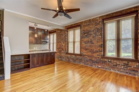 Previously sold for $233,000