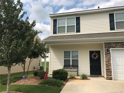 319 Sandy Spring Lane sold townhome in Harpers Mill, Lake Wylie, SC