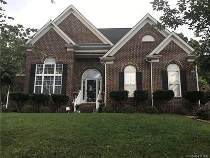 2084 Winding Oak Road