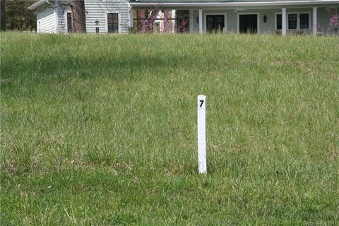 Lot 7 Berwick Downs Shipman Parkway sold lot in Berwick Downs, Flat Rock, NC