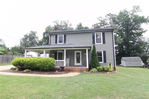 1708 Windy Rush Lane sold home in Kingswood South, Gastonia, NC
