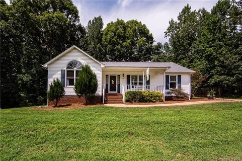 7299 Hagers Hollow Drive sold home in Hagers Hollow, Denver, NC