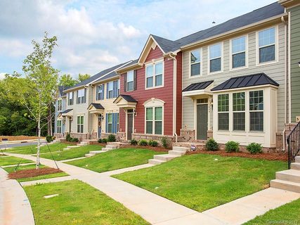 Previously sold for $253,000