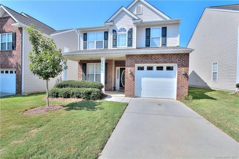 9445 Graywell Lane sold home in Daventry At Southampton Commons, Charlotte, NC