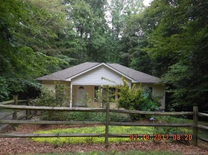 7900 Royal Court