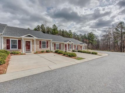 2069 Pin Oak Place