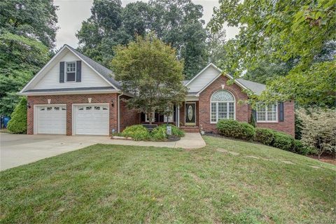2436 Emily Drive sold home in Shannon Point, Belmont, NC
