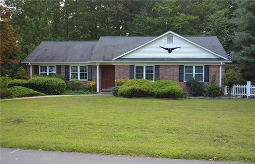 101 Saddlebred Court sold home in Hunters Glen, Hendersonville, NC