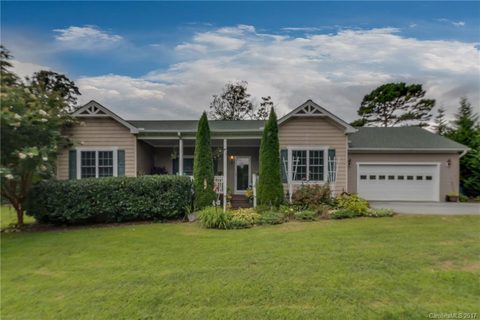 319 Hidden Meadow Drive 18