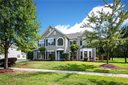 1308 Linden Glen Drive sold home in Matthews, SC