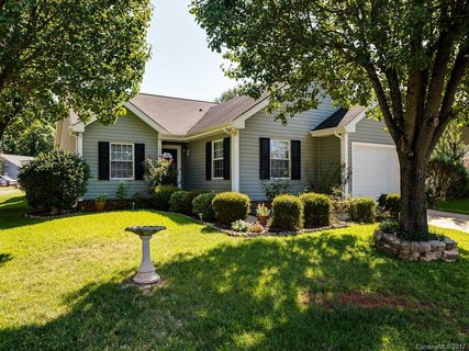 14301 Shale Court sold home in Woodside Village, Pineville, NC