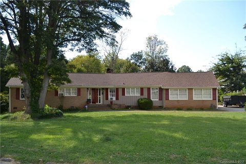 Previously sold for $465,000
