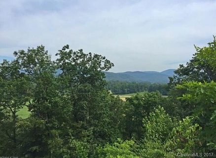 38 Overlook Point sold home in Blacksmith Mountain, Hendersonville, NC