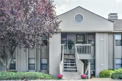 604 Abbey Circle Unit F4 (Upper)